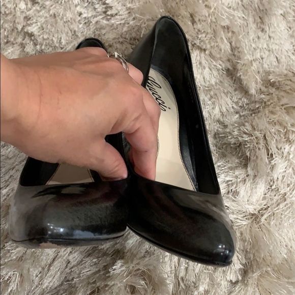 Authentic pre loved Gucci stilettos - Picture 15 of 16